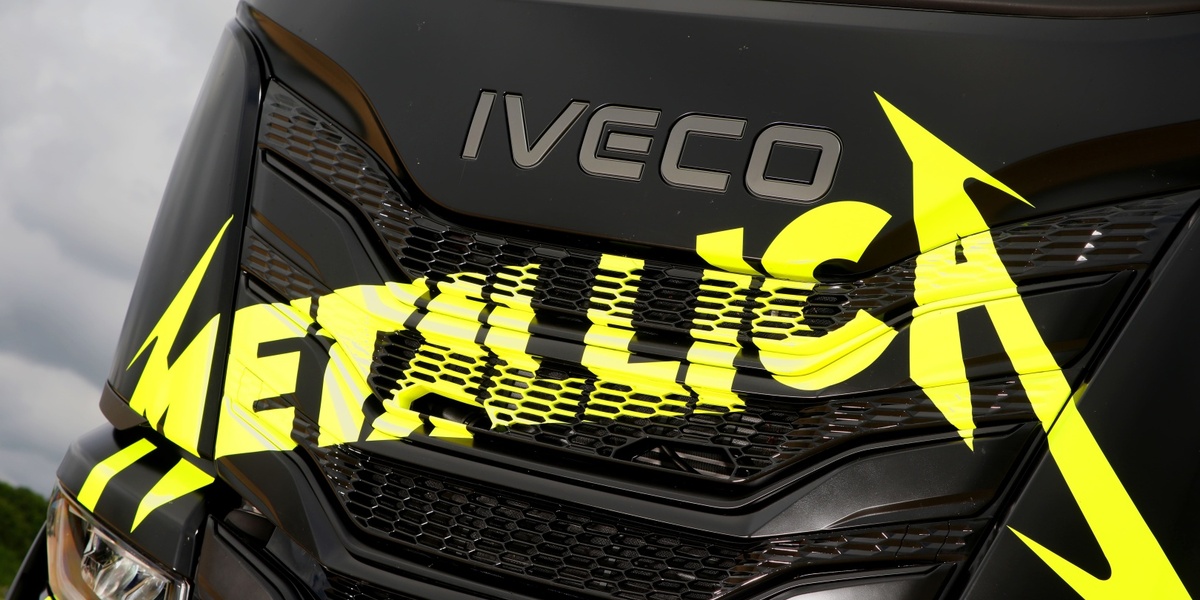 Flotila IVECO s rznm typem pohonu zahj evropskou st turn Metallica M72 World Tour